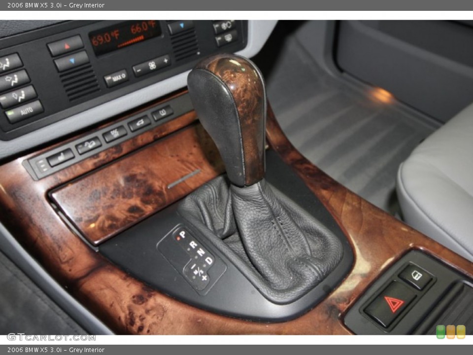 Grey Interior Transmission for the 2006 BMW X5 3.0i #58411730