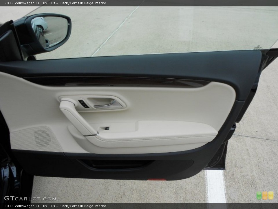 Black/Cornsilk Beige Interior Door Panel for the 2012 Volkswagen CC Lux Plus #58413084