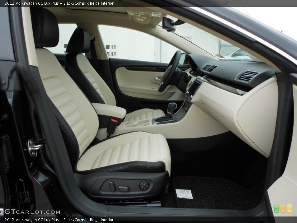 Black/Cornsilk Beige Interior Photo for the 2012 Volkswagen CC Lux Plus #58413093