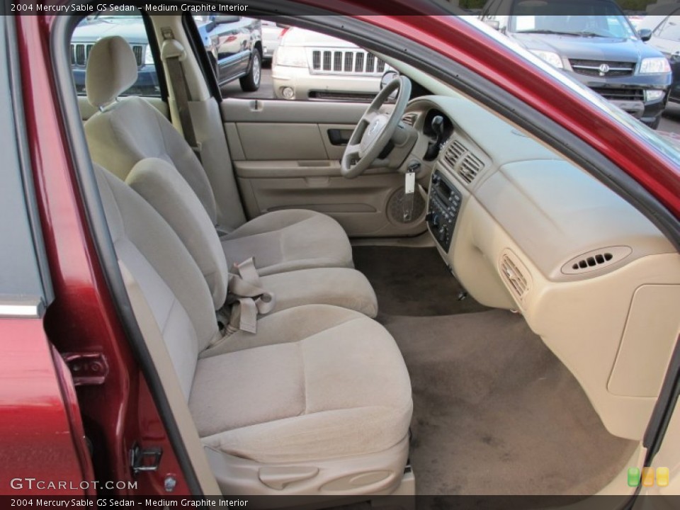 Medium Graphite Interior Photo for the 2004 Mercury Sable GS Sedan #58415319
