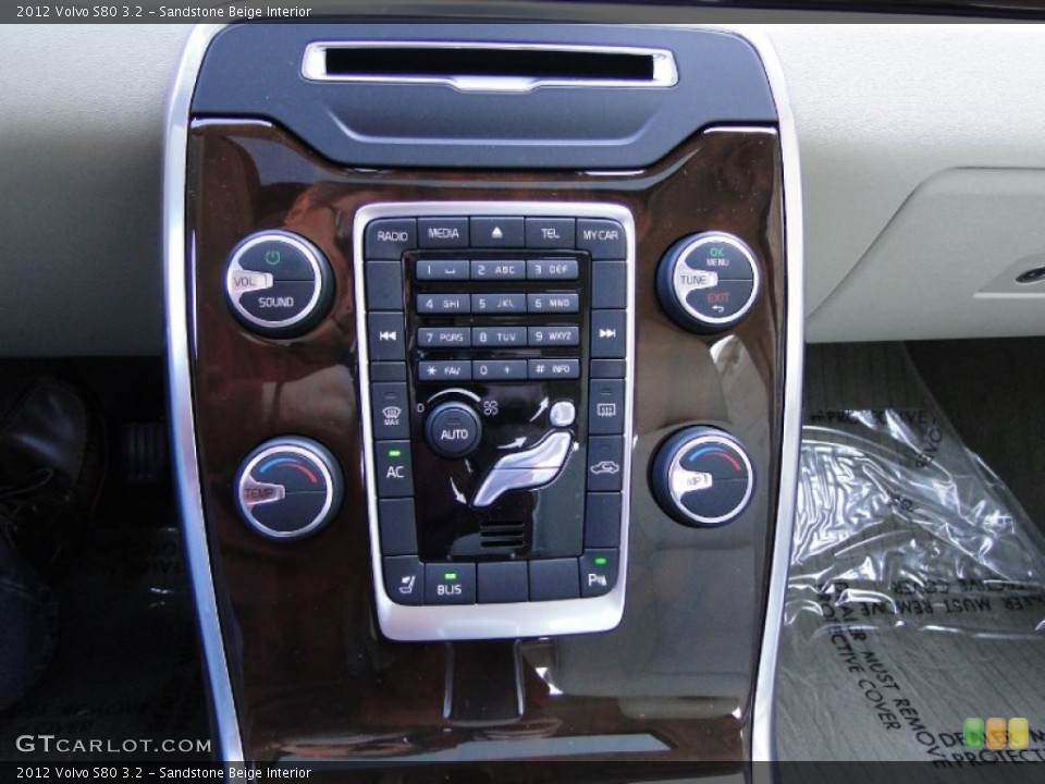 Sandstone Beige Interior Controls for the 2012 Volvo S80 3.2 #58416822
