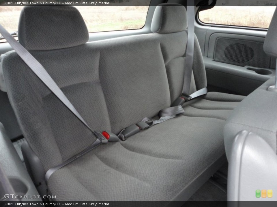 Medium Slate Gray Interior Photo for the 2005 Chrysler Town & Country LX #58431858