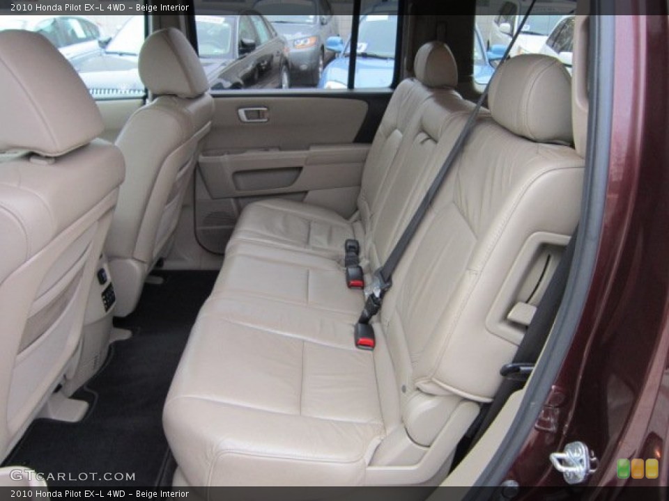 Beige Interior Photo for the 2010 Honda Pilot EX-L 4WD #58434259