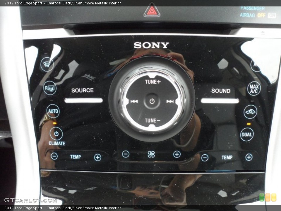 Charcoal Black/Silver Smoke Metallic Interior Controls for the 2012 Ford Edge Sport #58443924
