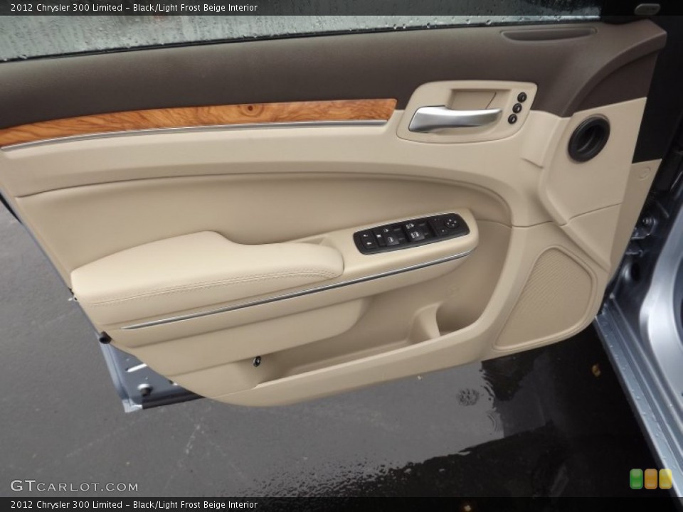 Black/Light Frost Beige Interior Door Panel for the 2012 Chrysler 300 Limited #58475490