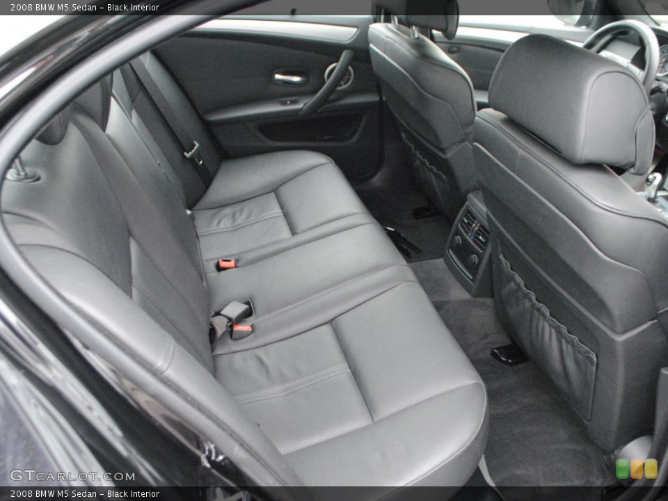 Black Interior Photo for the 2008 BMW M5 Sedan #58490395