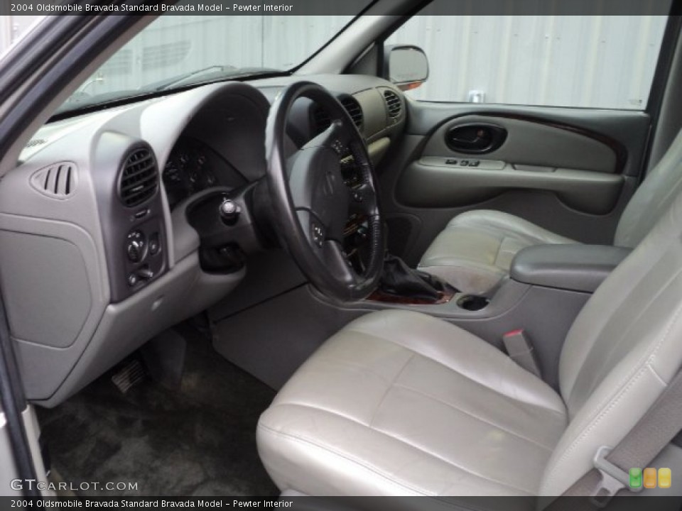 Pewter 2004 Oldsmobile Bravada Interiors