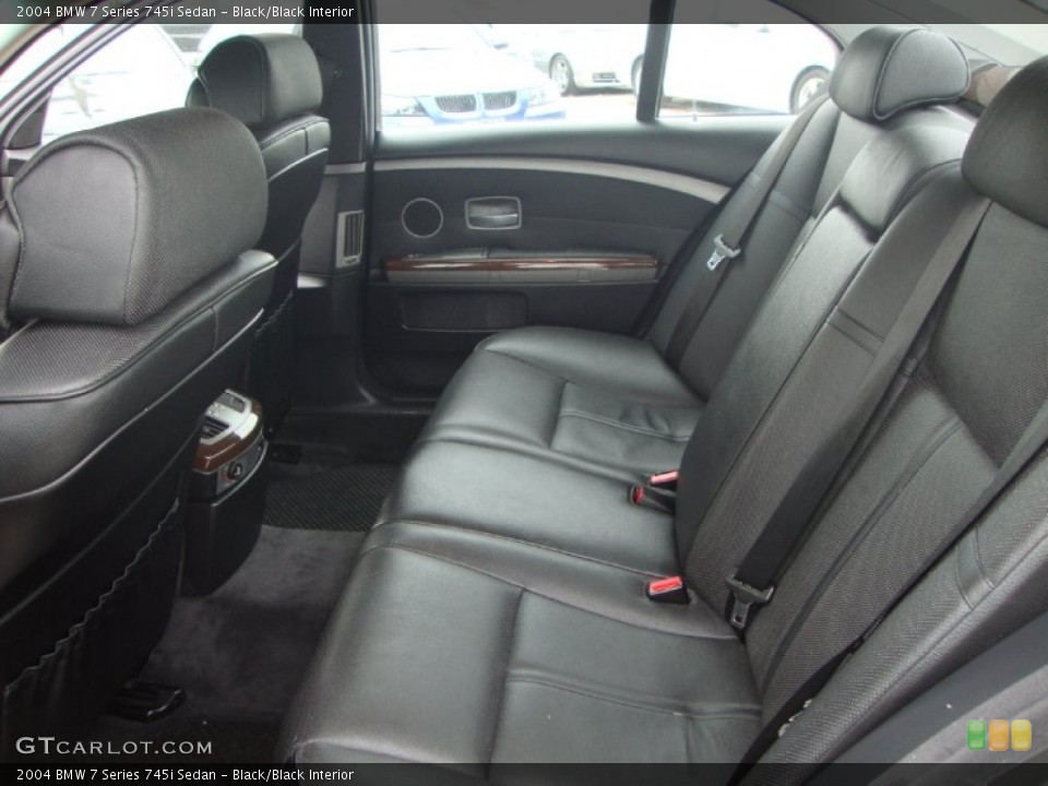 Black/Black Interior Photo for the 2004 BMW 7 Series 745i Sedan #58494124