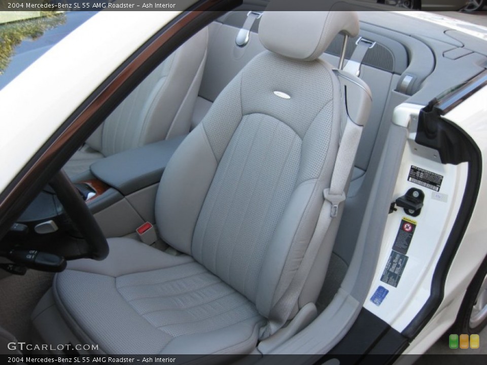 Ash Interior Photo for the 2004 Mercedes-Benz SL 55 AMG Roadster #58500544
