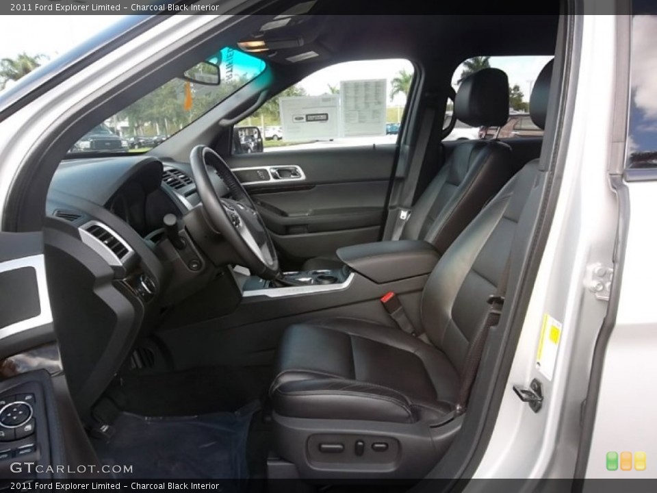 Charcoal Black Interior Photo for the 2011 Ford Explorer Limited #58505827