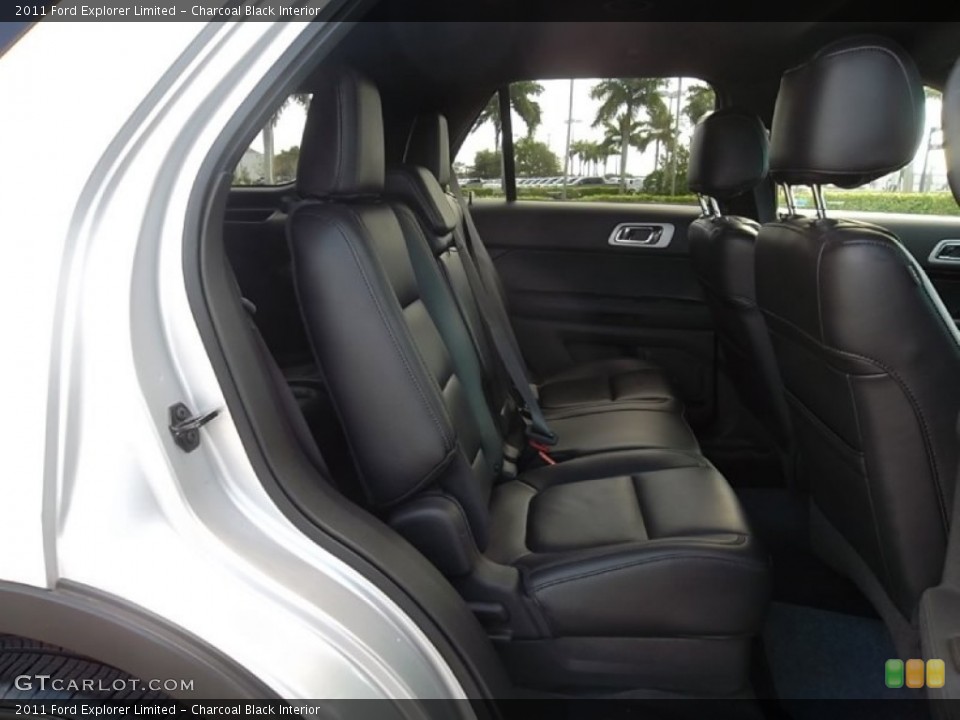 Charcoal Black Interior Photo for the 2011 Ford Explorer Limited #58505891