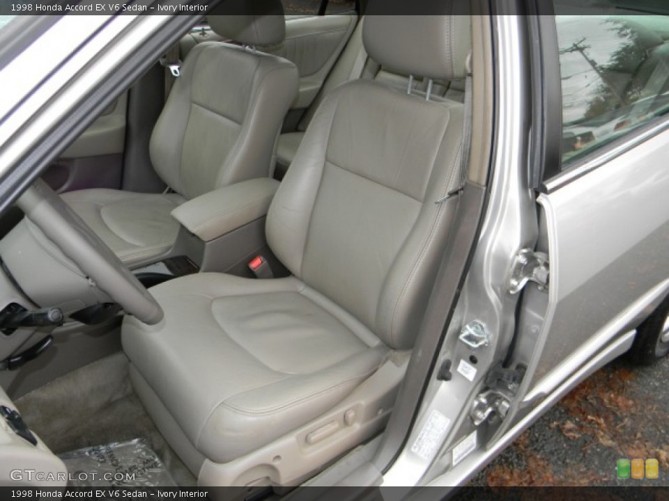 Ivory Interior Photo for the 1998 Honda Accord EX V6 Sedan #58520915