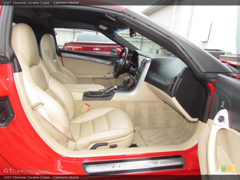 Cashmere Interior Photo for the 2007 Chevrolet Corvette Coupe #58549270