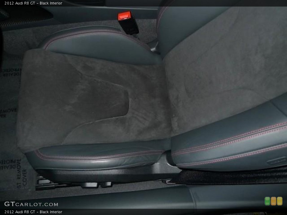 Black Interior Photo for the 2012 Audi R8 GT #58552554