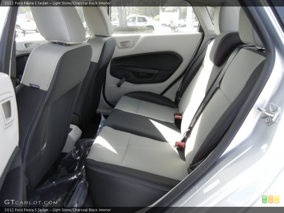 Light Stone/Charcoal Black Interior Photo for the 2012 Ford Fiesta S Sedan #58554625