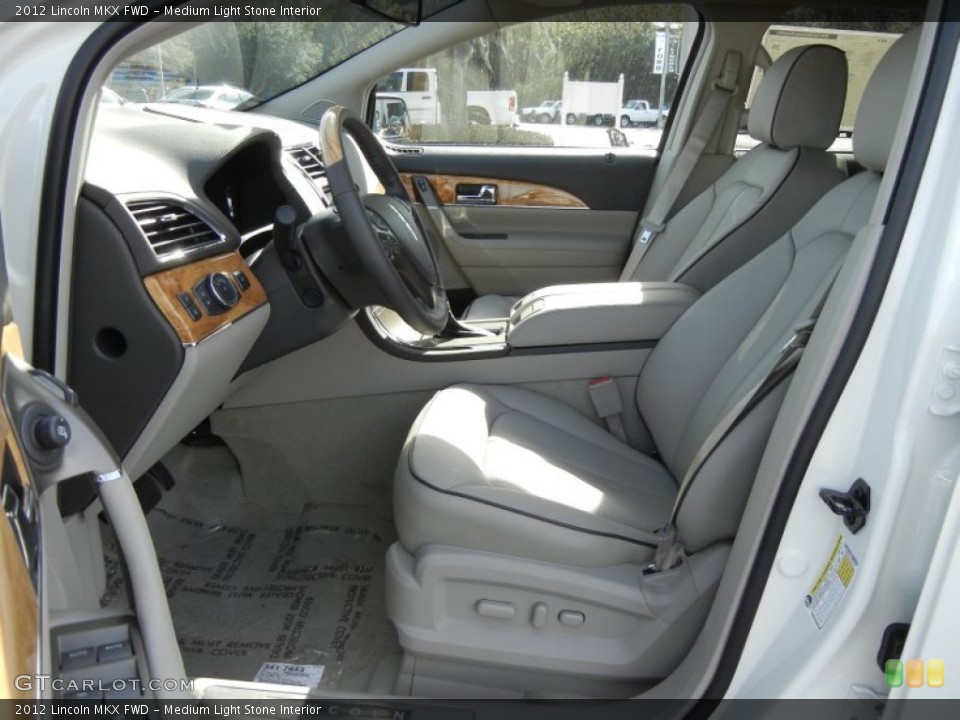 Medium Light Stone Interior Photo for the 2012 Lincoln MKX FWD #58554733