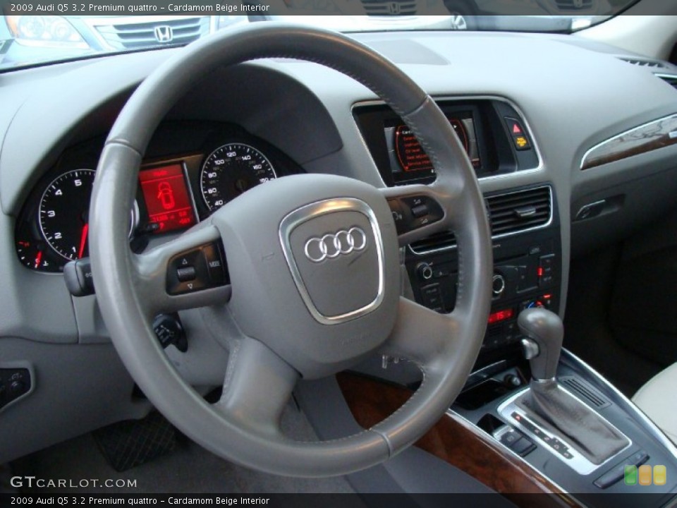 Cardamom Beige Interior Dashboard for the 2009 Audi Q5 3.2 Premium quattro #58567947