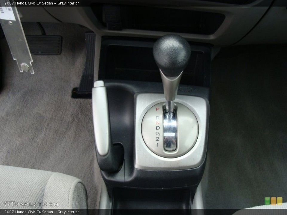 Gray Interior Transmission for the 2007 Honda Civic EX Sedan #58568220