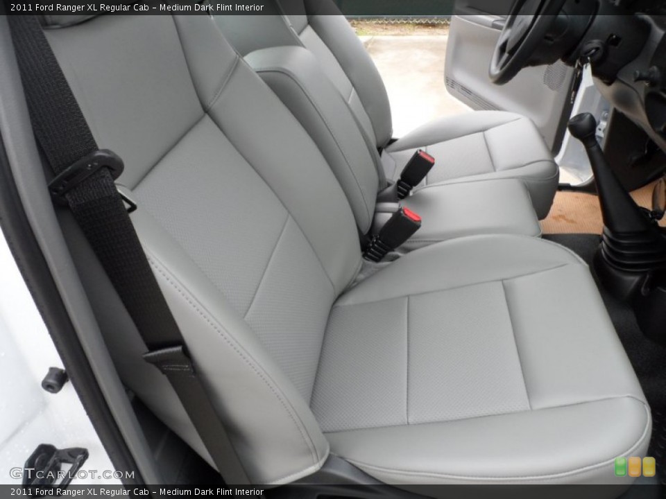 Medium Dark Flint Interior Photo for the 2011 Ford Ranger XL Regular Cab #58590435