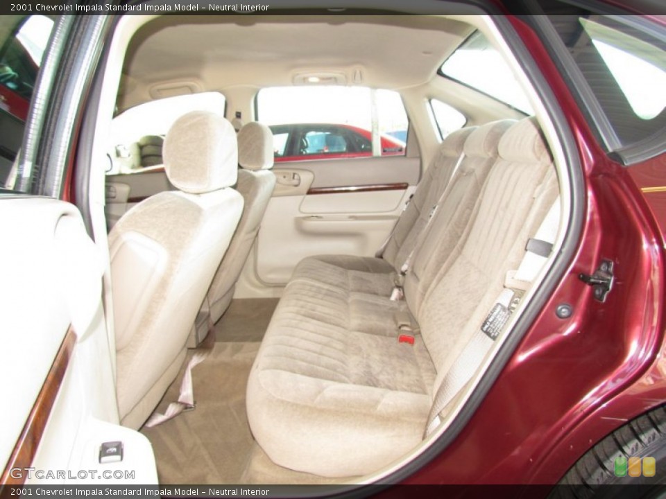 Neutral Interior Photo for the 2001 Chevrolet Impala  #58614494