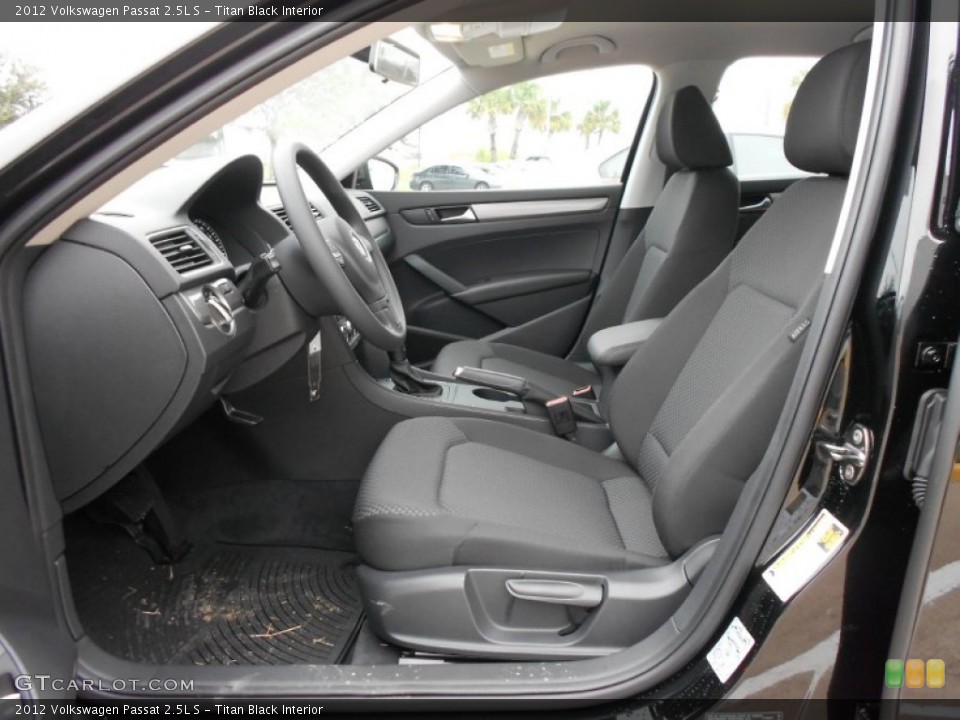 Titan Black Interior Photo for the 2012 Volkswagen Passat 2.5L S #58635881