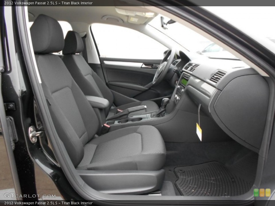 Titan Black Interior Photo for the 2012 Volkswagen Passat 2.5L S #58635896
