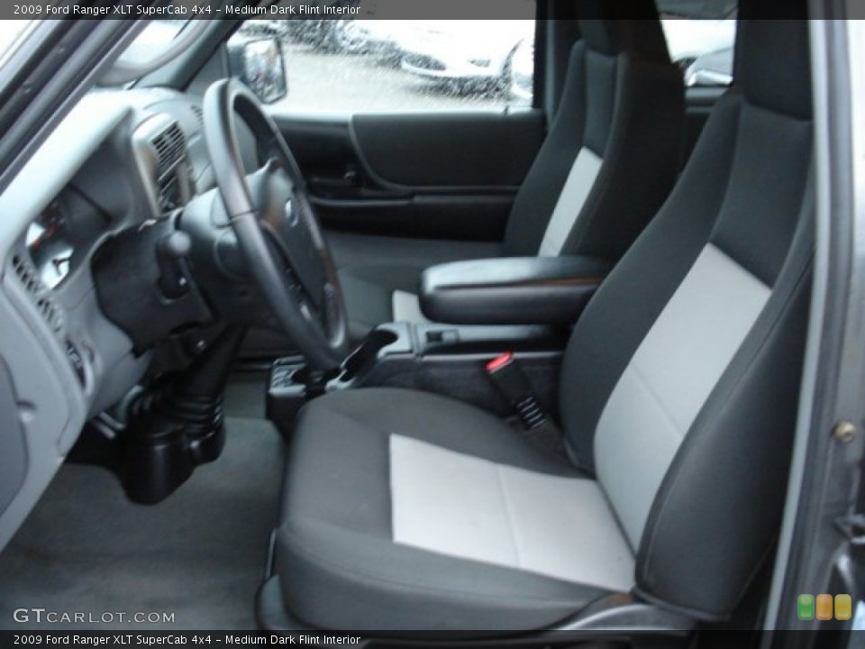 Medium Dark Flint Interior Photo for the 2009 Ford Ranger XLT SuperCab 4x4 #58637426