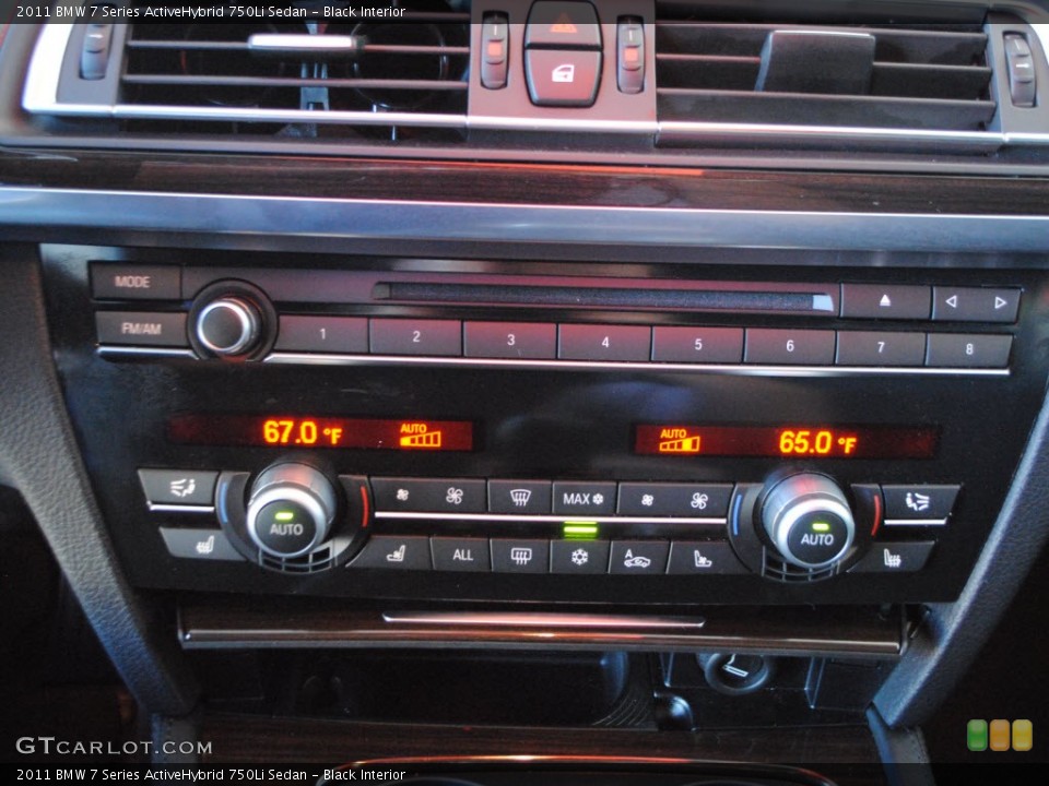 Black Interior Controls for the 2011 BMW 7 Series ActiveHybrid 750Li Sedan #58653136