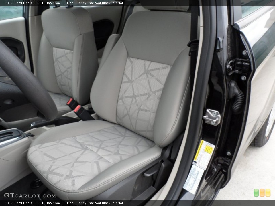 Light Stone/Charcoal Black Interior Photo for the 2012 Ford Fiesta SE SFE Hatchback #58658252