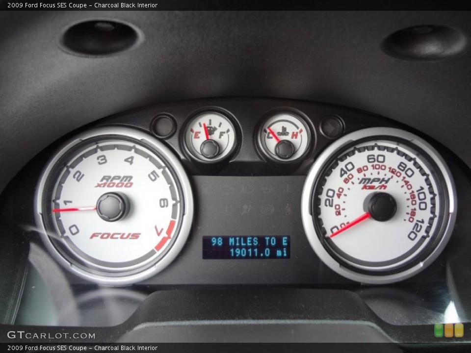 Charcoal Black Interior Gauges for the 2009 Ford Focus SES Coupe #58731939