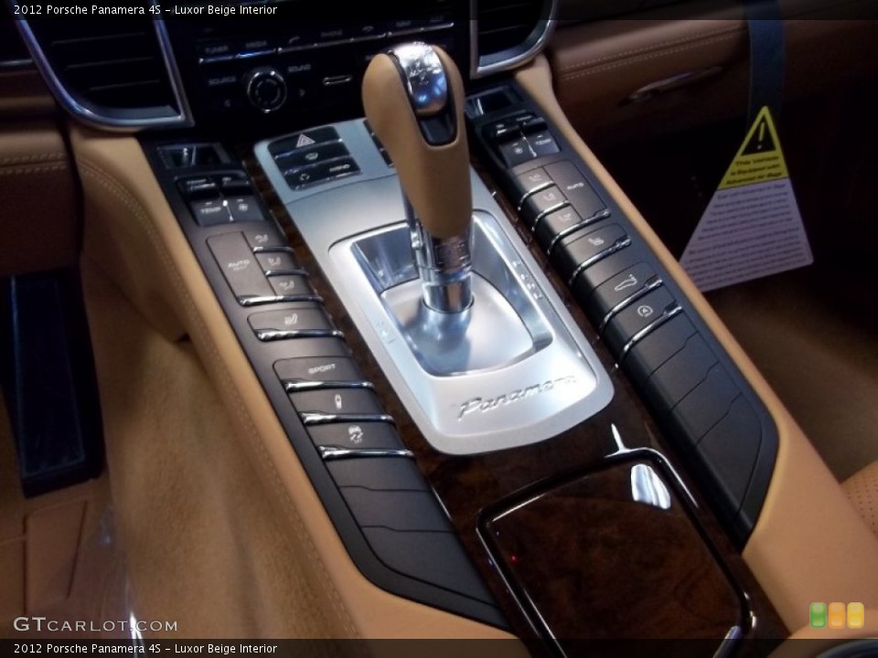 Luxor Beige Interior Transmission for the 2012 Porsche Panamera 4S #58745721