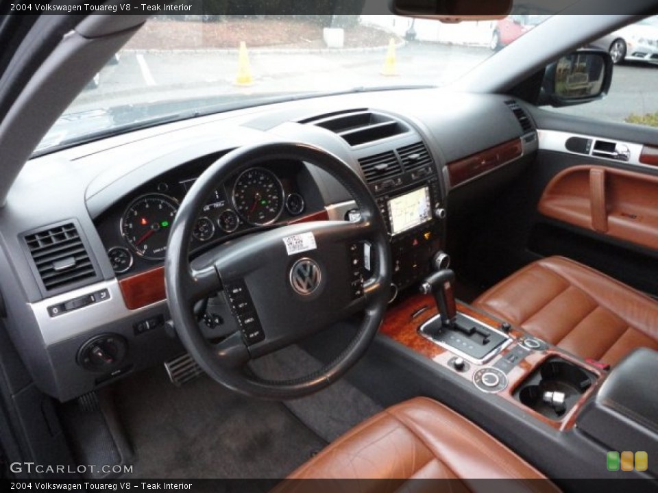 Teak Interior Photo for the 2004 Volkswagen Touareg V8 #58751412