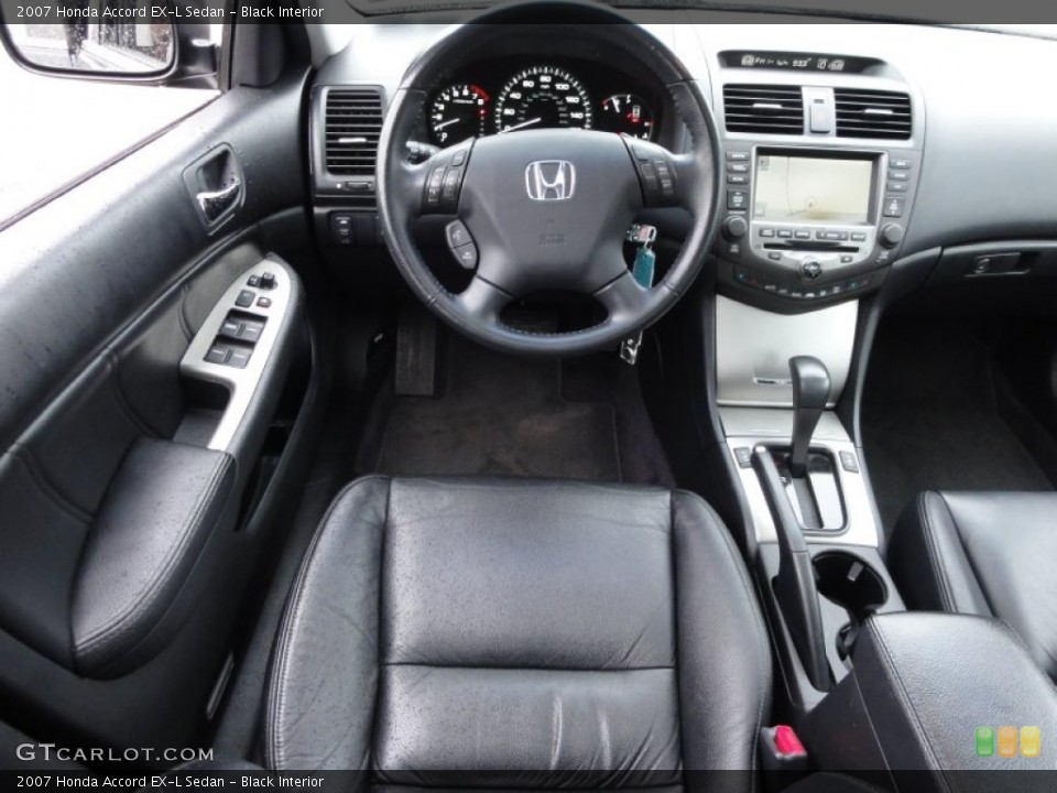 Black Interior Dashboard for the 2007 Honda Accord EX-L Sedan #58763202