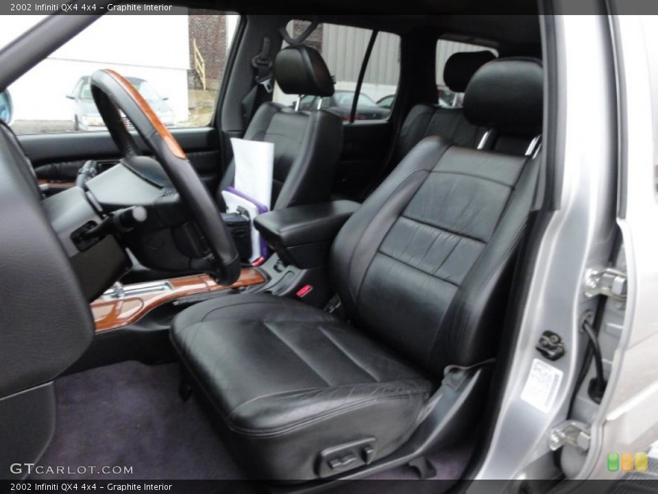 Graphite Interior Photo for the 2002 Infiniti QX4 4x4 #58763529