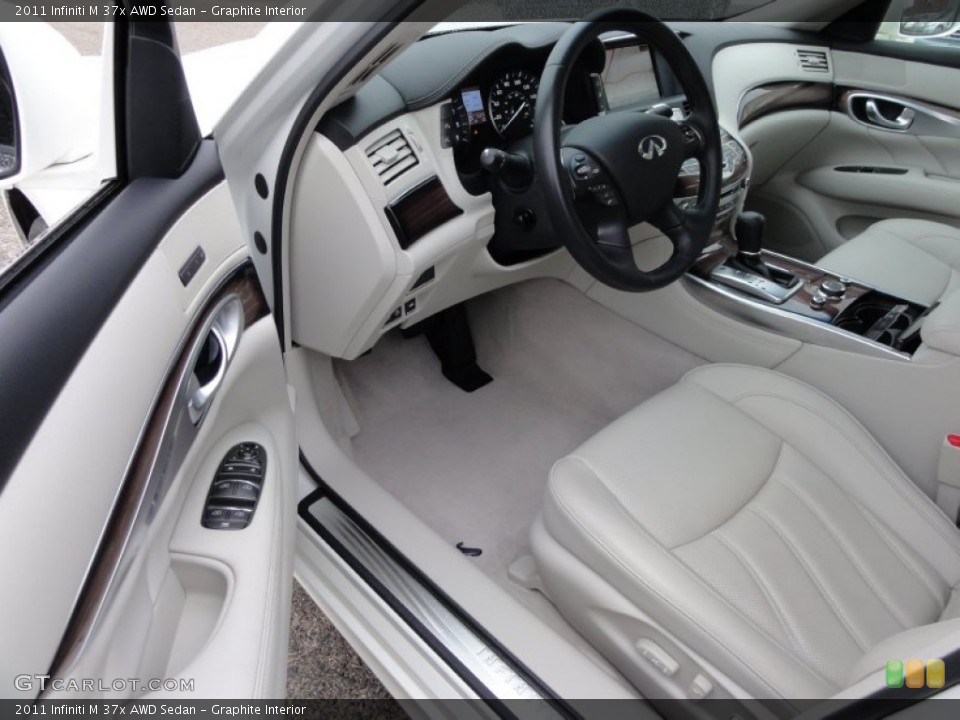 Graphite Interior Photo for the 2011 Infiniti M 37x AWD Sedan #58765929