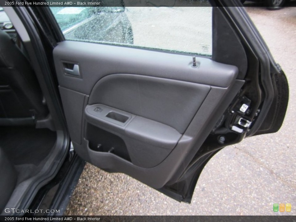 Black Interior Door Panel for the 2005 Ford Five Hundred Limited AWD #58769034
