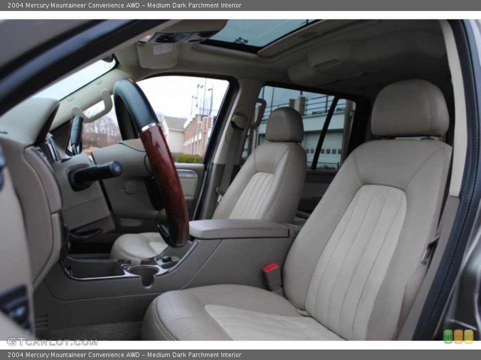 Medium Dark Parchment Interior Photo for the 2004 Mercury Mountaineer Convenience AWD #58770786