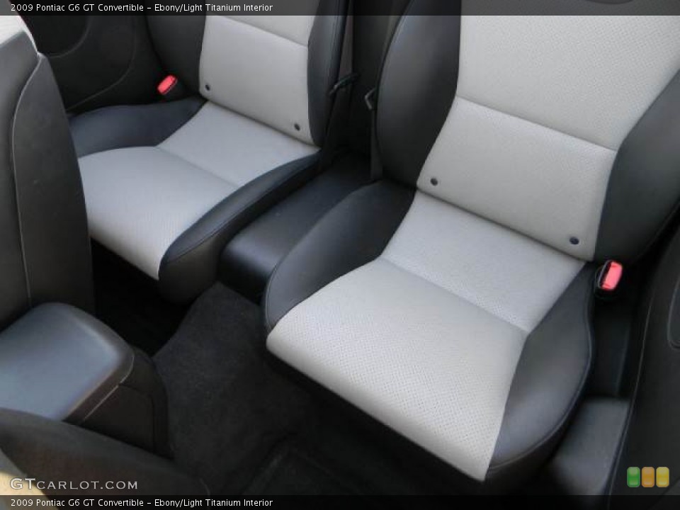 Ebony/Light Titanium Interior Photo for the 2009 Pontiac G6 GT Convertible #58786913