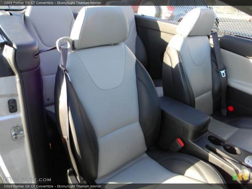 Ebony/Light Titanium Interior Photo for the 2009 Pontiac G6 GT Convertible #58786951