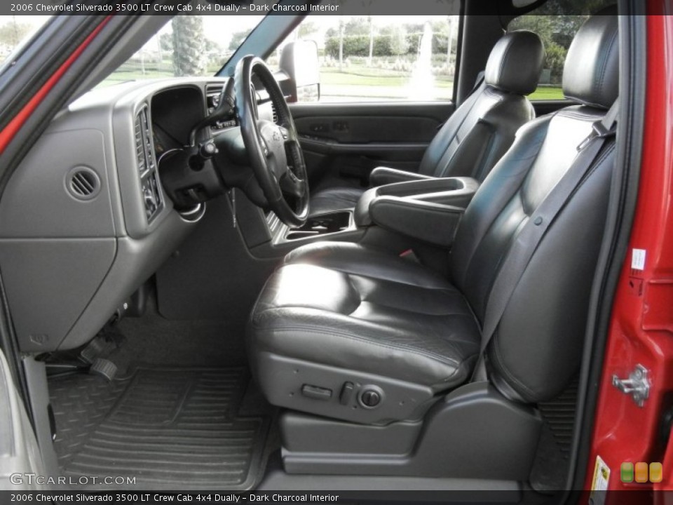 Dark Charcoal Interior Photo for the 2006 Chevrolet Silverado 3500 LT Crew Cab 4x4 Dually #58790953