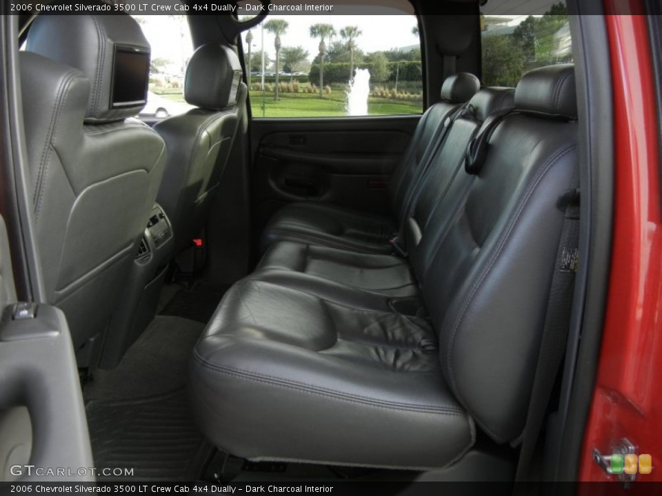Dark Charcoal Interior Photo for the 2006 Chevrolet Silverado 3500 LT Crew Cab 4x4 Dually #58790986