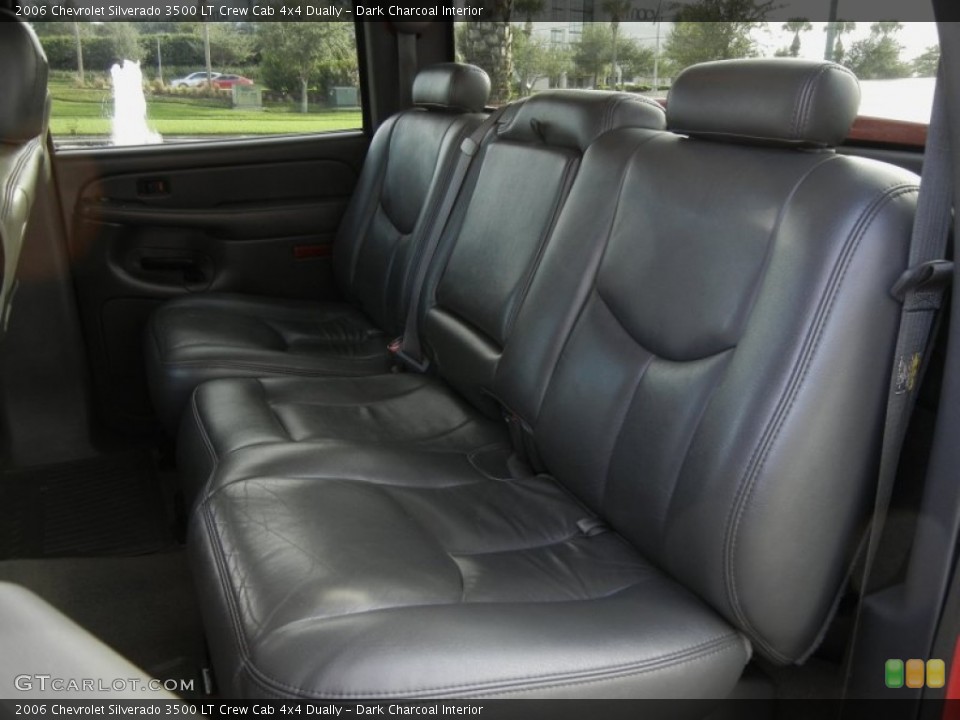 Dark Charcoal Interior Photo for the 2006 Chevrolet Silverado 3500 LT Crew Cab 4x4 Dually #58790995