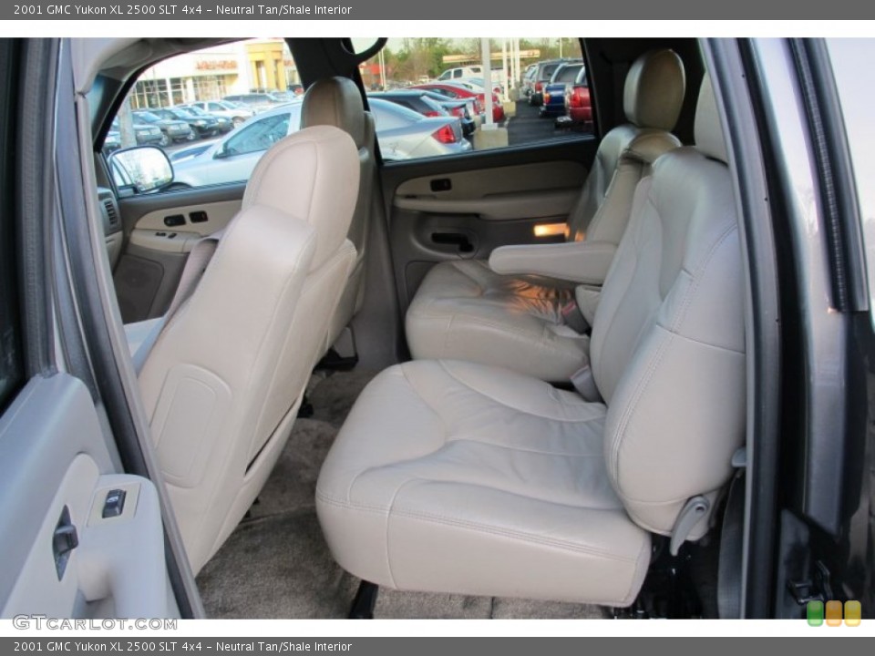 Neutral Tan/Shale Interior Photo for the 2001 GMC Yukon XL 2500 SLT 4x4 #58804512