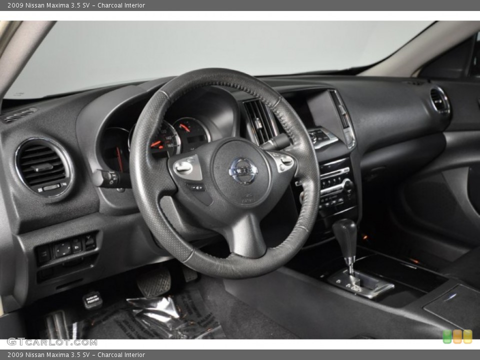 Charcoal Interior Dashboard for the 2009 Nissan Maxima 3.5 SV #58806183
