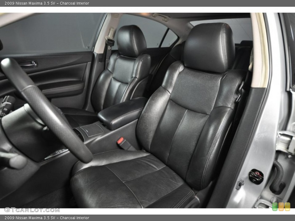 Charcoal Interior Photo for the 2009 Nissan Maxima 3.5 SV #58806192