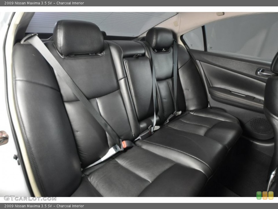 Charcoal Interior Photo for the 2009 Nissan Maxima 3.5 SV #58806276