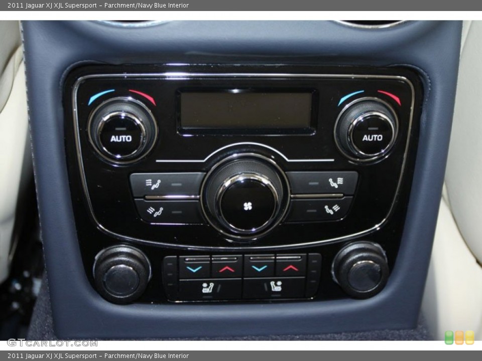 Parchment/Navy Blue Interior Controls for the 2011 Jaguar XJ XJL Supersport #58811316
