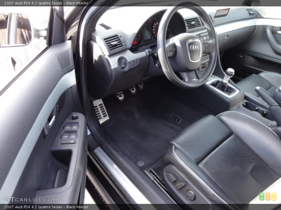 Black Interior Photo for the 2007 Audi RS4 4.2 quattro Sedan #58820571