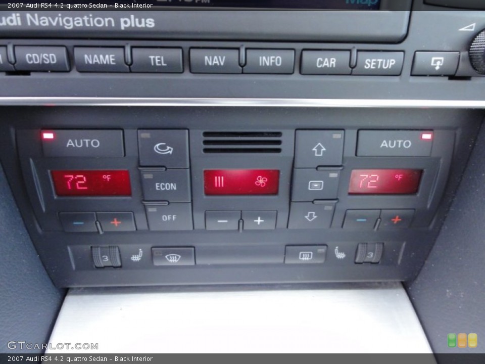 Black Interior Controls for the 2007 Audi RS4 4.2 quattro Sedan #58820775