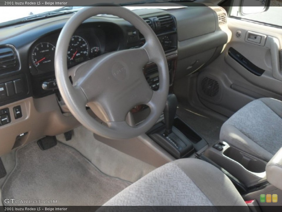 Beige 2001 Isuzu Rodeo Interiors